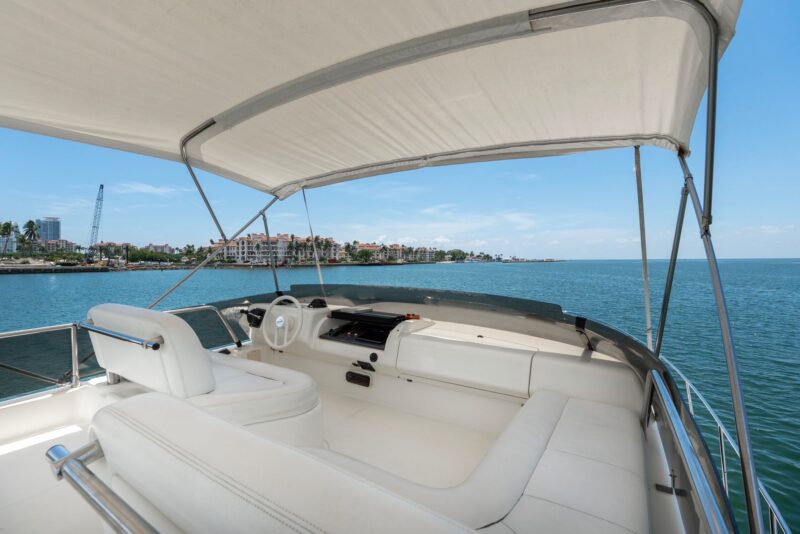 50ft Azimut available in Miami with 1 Jet Ski included for one hrs. - Image 35